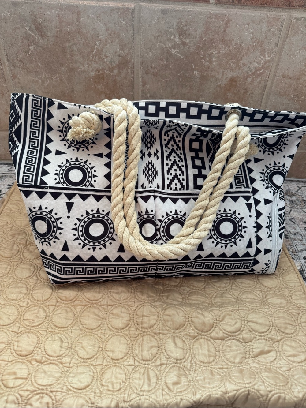 Black and White Geometric Rope-Handle Tote Bag